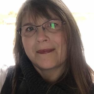 Meet your Posher, Melisa